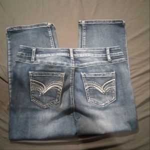 Denim capris medium wash